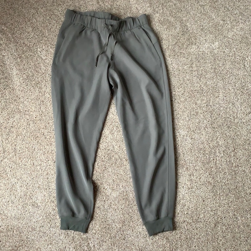Lululemon On the Fly Joggers *TravelWoven